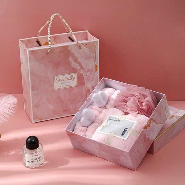 bath accessory set hand-in-hand gift box, super absorbent and quick-drying home towel headband finished product, three-piece ball
bath accessory set hand-in-hand gift box, super absorbent and quick-drying home towel headband finished product, three-piece ball