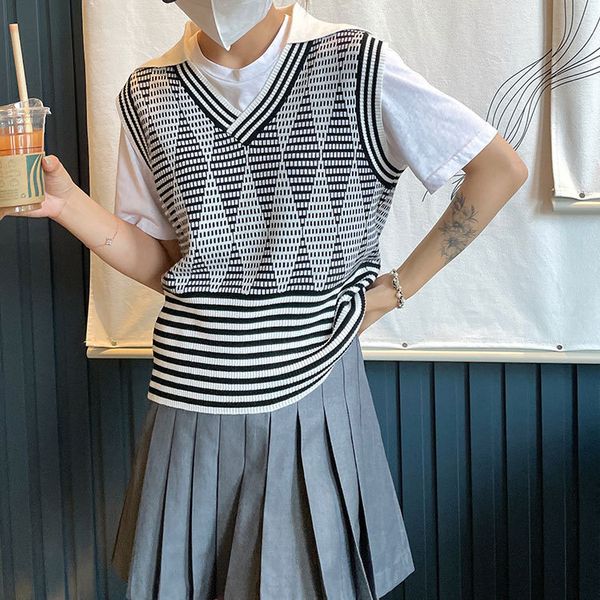 2021 early autumn g family lapel v-neck contrast stripe slim fit versatile wool knitted vest women's fashion, White
2021 early autumn g family lapel v-neck contrast stripe slim fit versatile wool knitted vest women's fashion, White