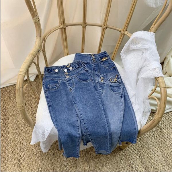 2021 new wholesale girls denim pants fashion spring girls jean pants 3-9t a163, Blue
2021 new wholesale girls denim pants fashion spring girls jean pants 3-9t a163, Blue
