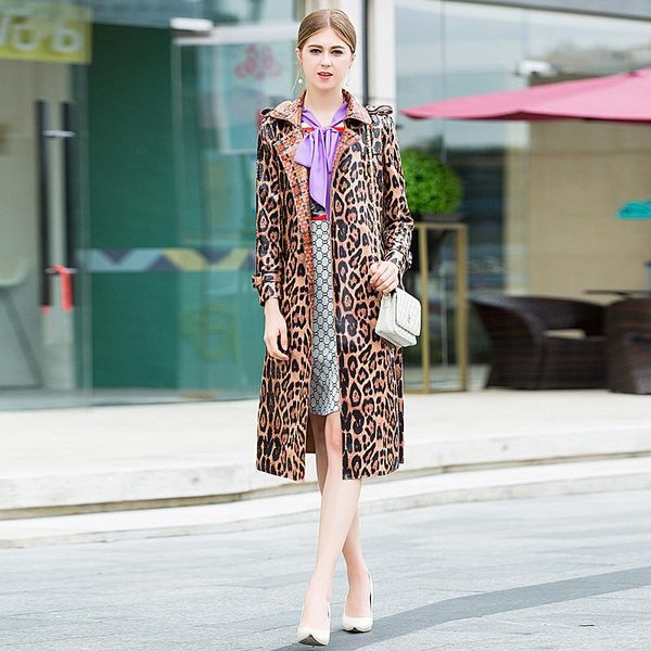 women's trench coats coat fall winter fashion party vintage elegant chic snakeskin print loose long sleeve windbreaker, Tan;black
women's trench coats coat fall winter fashion party vintage elegant chic snakeskin print loose long sleeve windbreaker, Tan;black