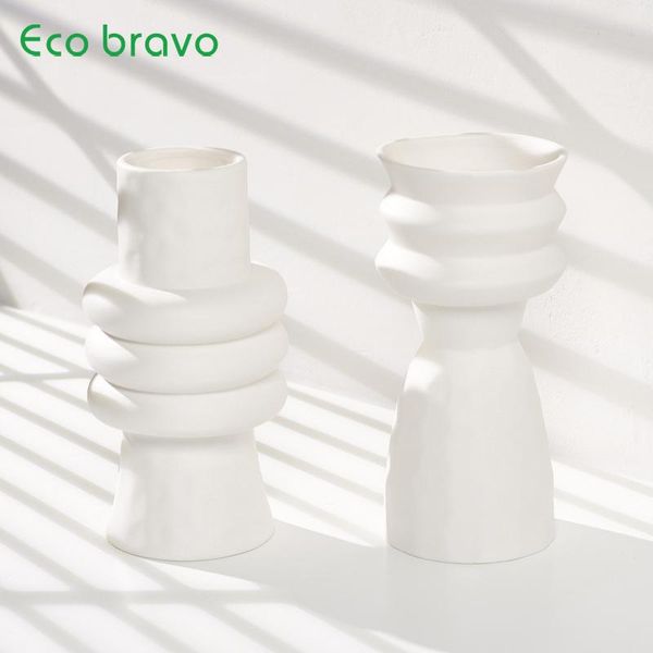 ecobravo home decoration accessories creative abstract spiral simple vase flower arrangement props ceramic dried flower vase
ecobravo home decoration accessories creative abstract spiral simple vase flower arrangement props ceramic dried flower vase