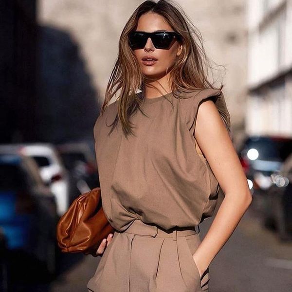 women's t-shirt fashion elegant shoulder pad sleeveless loose temperament vest summer style slim lady fan base, White
women's t-shirt fashion elegant shoulder pad sleeveless loose temperament vest summer style slim lady fan base, White