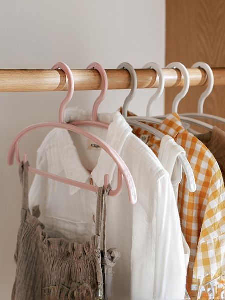 hangers & racks 10 pcs children's clothes hanger household non-slip baby child support small rack
hangers & racks 10 pcs children's clothes hanger household non-slip baby child support small rack