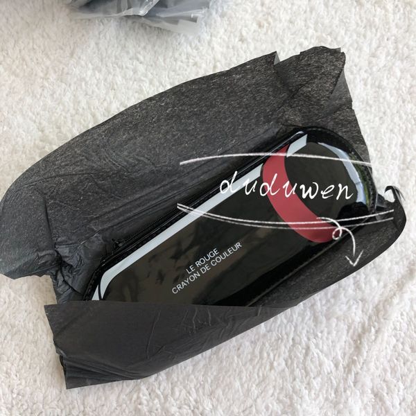 24x8cm c fashion glossy classic sationery case zipper makeup storage bag office lipstick sundries pen pencil bags vip
24x8cm c fashion glossy classic sationery case zipper makeup storage bag office lipstick sundries pen pencil bags vip