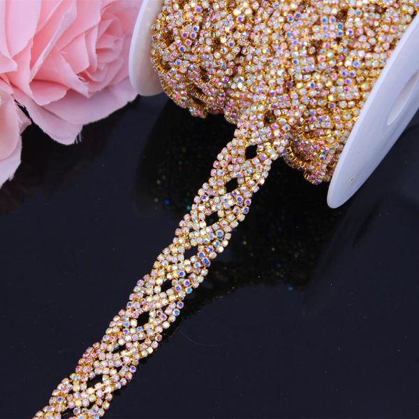 wedding sashes gold ab bling 1yards/lot rhinestone dance crystal chain sewing metal trim applique strass ribbon banding for crafts, White
wedding sashes gold ab bling 1yards/lot rhinestone dance crystal chain sewing metal trim applique strass ribbon banding for crafts, White