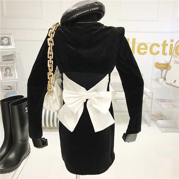 backless bow square collar velvet dress women's 2021 new design black temperament dress, Black;gray
backless bow square collar velvet dress women's 2021 new design black temperament dress, Black;gray