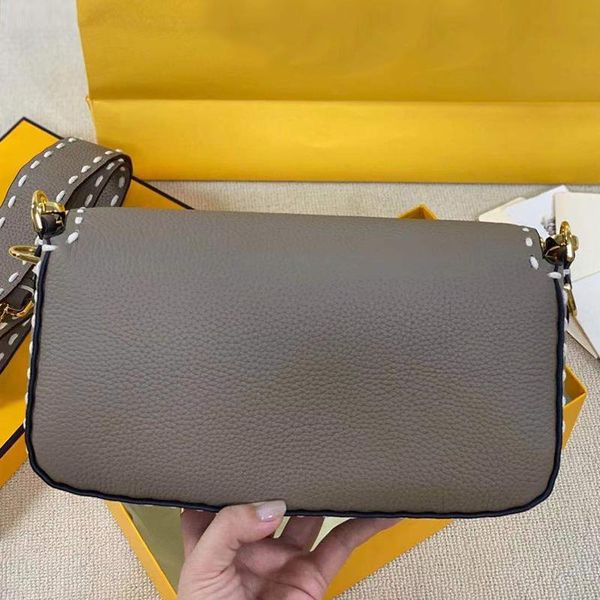 evening bags retro contrast color hand-stitched multifunctional leather handbags ladies baguette bag fashion diagonal shoulder design
evening bags retro contrast color hand-stitched multifunctional leather handbags ladies baguette bag fashion diagonal shoulder design