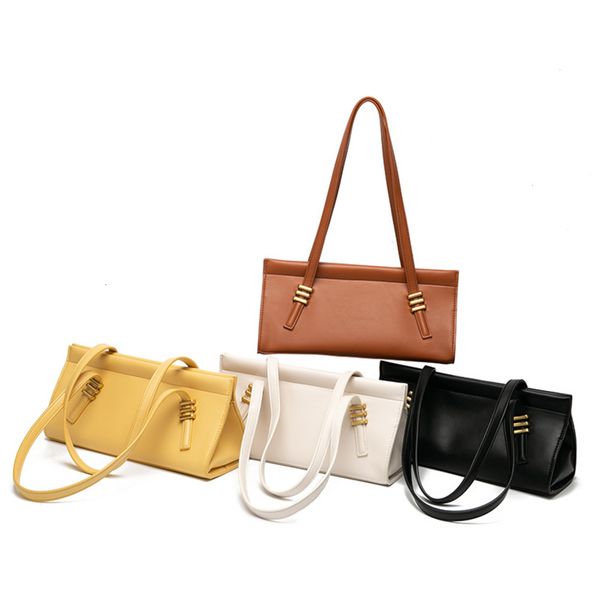 fashion french minority metal button armpit staff new autumn and winter 2021 women's simple temperament shoulder bag 
fashion french minority metal button armpit staff new autumn and winter 2021 women's simple temperament shoulder bag