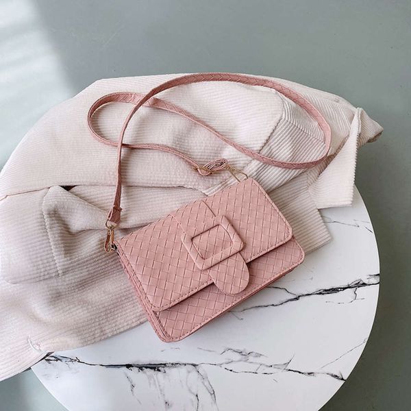 hbp women's 2021 new fashion korean style woven single shoulder messenger bag
hbp women's 2021 new fashion korean style woven single shoulder messenger bag