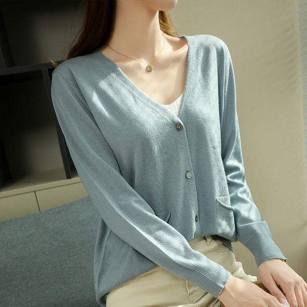 style 100% wool knitting cardigans for women long sleeve v-neck female sweaters 2021 spring woolen clothes dr5j, White;black
style 100% wool knitting cardigans for women long sleeve v-neck female sweaters 2021 spring woolen clothes dr5j, White;black