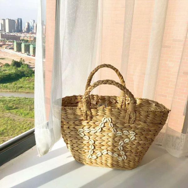 evening bags handmade half-round rattan woven straw bag summer women messenger crossbody girls shell beach handbag 2021
evening bags handmade half-round rattan woven straw bag summer women messenger crossbody girls shell beach handbag 2021