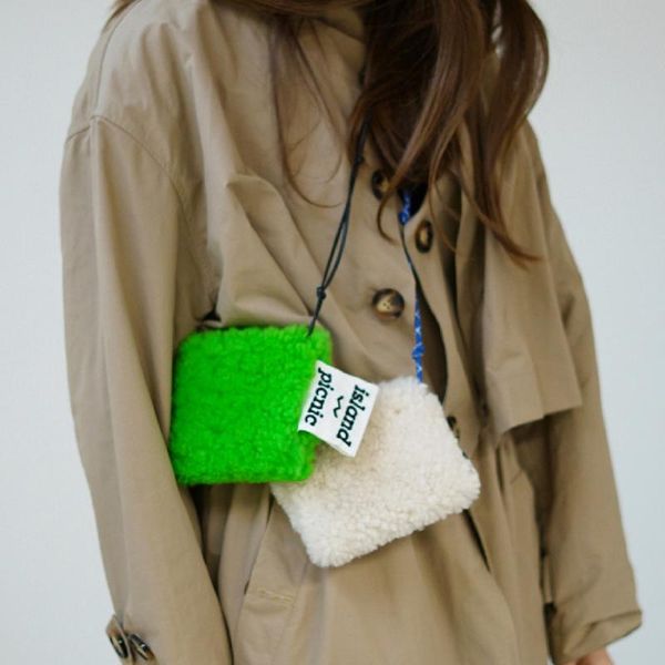 evening bags winter mini women crossbody lamb wool soft cute messenger bag fashion designer female shoulder purse tote 2021
evening bags winter mini women crossbody lamb wool soft cute messenger bag fashion designer female shoulder purse tote 2021