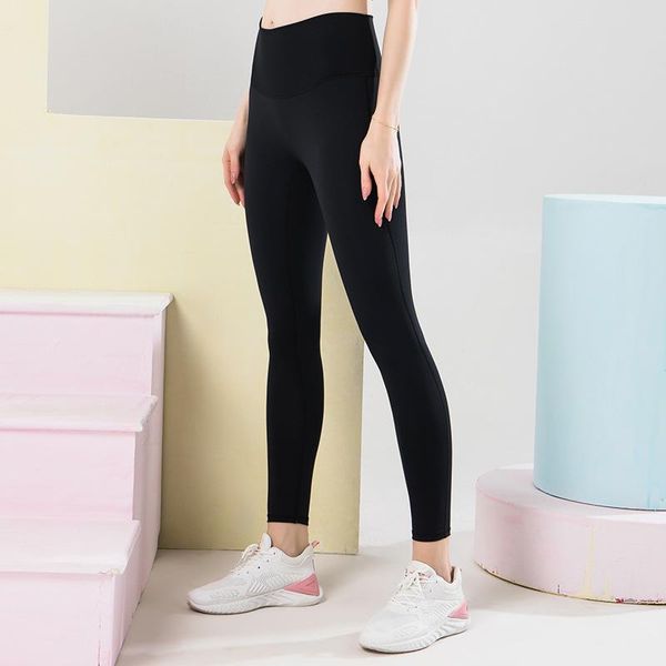 buttery-soft naked-feel workout gym yoga pants women squat proof high waist fitness tights sport leggings, White;red
buttery-soft naked-feel workout gym yoga pants women squat proof high waist fitness tights sport leggings, White;red