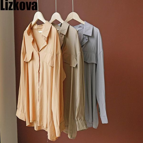2021 spring oversized blouse women elegant ladies soft vintage casual fake pocket design streetwear kt8201, White
2021 spring oversized blouse women elegant ladies soft vintage casual fake pocket design streetwear kt8201, White
