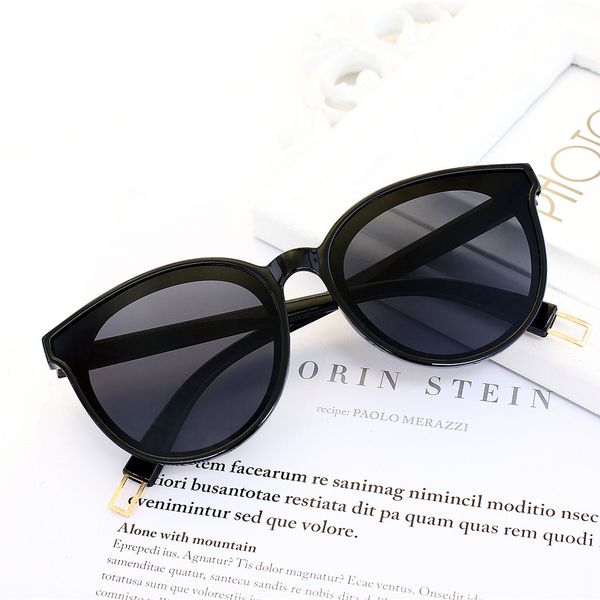 baby sunglasses accessories children girl kids shades bright lenses uv400 protection stylish frame outdoor look wholesale glasses, White;black
baby sunglasses accessories children girl kids shades bright lenses uv400 protection stylish frame outdoor look wholesale glasses, White;black