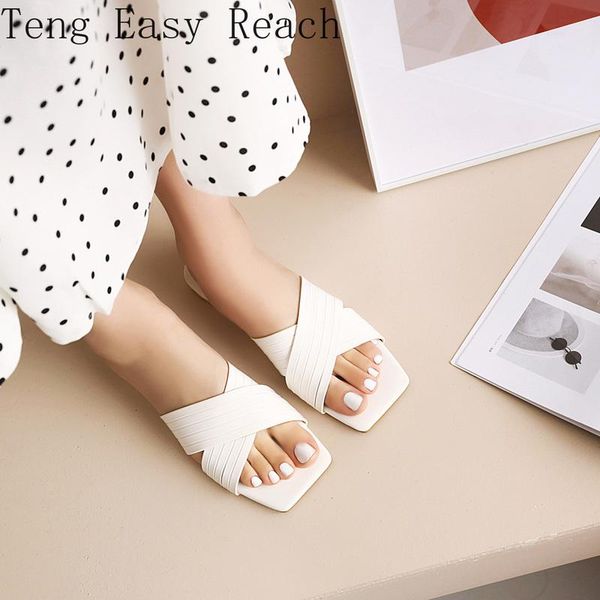 2021 spring summer fashion concise women slipper flip flops great quality pu square toe beach slides shoes big size 43, Black
2021 spring summer fashion concise women slipper flip flops great quality pu square toe beach slides shoes big size 43, Black