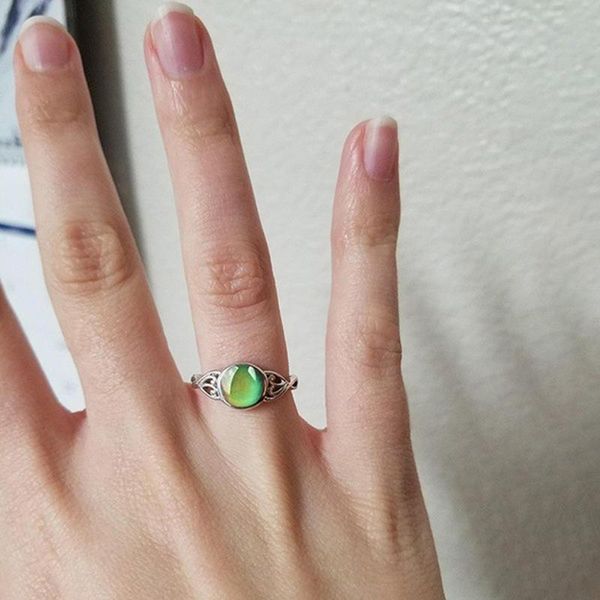 wedding rings creative women gardient color change temperature sensing ring unique personality charms gifts colorful sensor, Slivery;golden
wedding rings creative women gardient color change temperature sensing ring unique personality charms gifts colorful sensor, Slivery;golden