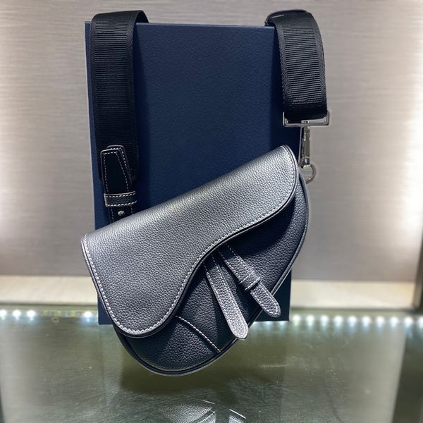 luxurys designer women saddle bags fashion shoulder versatile letter crossbody retro presbyopic messenger trendy all-match womens 2021
luxurys designer women saddle bags fashion shoulder versatile letter crossbody retro presbyopic messenger trendy all-match womens 2021