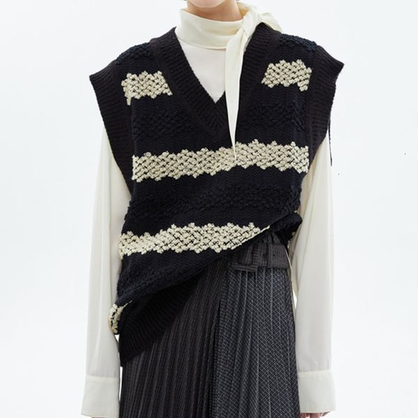 2021 new arrival autumn winter women stripe pullovers warm sleeveless v-neck vintage lady sweater vest cd9m, Black;white
2021 new arrival autumn winter women stripe pullovers warm sleeveless v-neck vintage lady sweater vest cd9m, Black;white