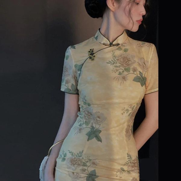 ethnic clothing yellow simple elegant cheongsam improved qipao dress retro daily party literary chinese young girl style summer 2021, Red
ethnic clothing yellow simple elegant cheongsam improved qipao dress retro daily party literary chinese young girl style summer 2021, Red