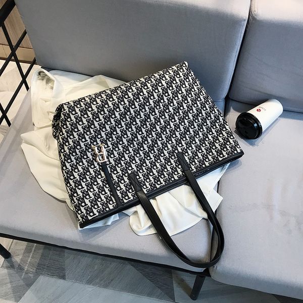 embroidered large capacity bag female new fashion shopping bag canvas shoulder portable tote purses
embroidered large capacity bag female new fashion shopping bag canvas shoulder portable tote purses
