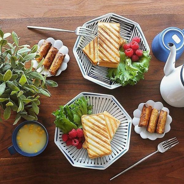pans heat up stovebread baker toaster double-sided frying pan useful both outdoors and at home convenient to storage 
pans heat up stovebread baker toaster double-sided frying pan useful both outdoors and at home convenient to storage