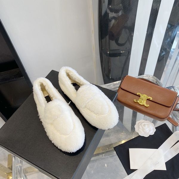 2021 new designer women's shoes brand comfortable lazy casual luxury padded fur shoes size 35-40, Red;white
2021 new designer women's shoes brand comfortable lazy casual luxury padded fur shoes size 35-40, Red;white