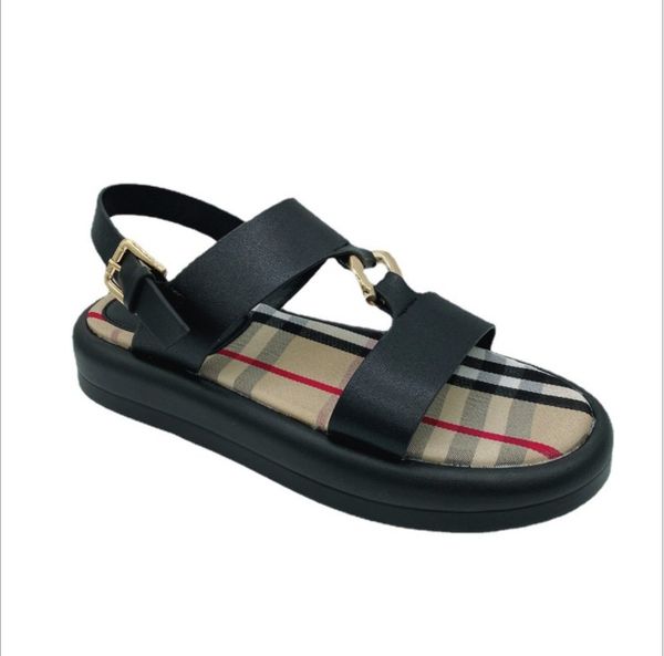 2021 summer trend slippers men outdoor beach sandals all-match casual non-slip outer wear 35-40, Black
2021 summer trend slippers men outdoor beach sandals all-match casual non-slip outer wear 35-40, Black