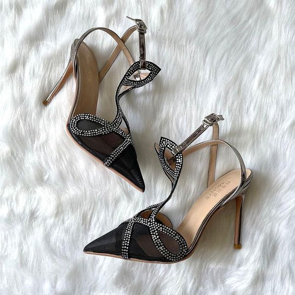 sandals brand designer tomonye black gauze lace crystal flower t strap slingbaclk women lady girl high heel 10cm sandal on sale
sandals brand designer tomonye black gauze lace crystal flower t strap slingbaclk women lady girl high heel 10cm sandal on sale