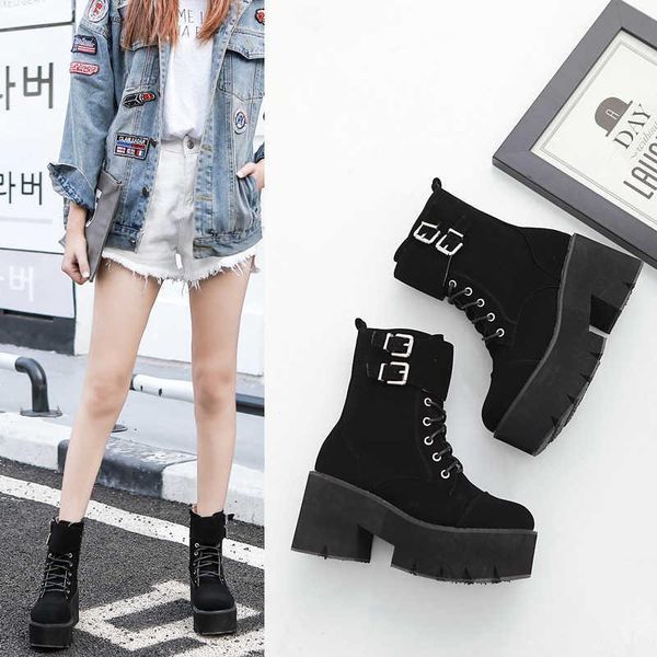 boots fashion heavy bottomed waterproof platform high heeled in autumn and winter of 2021, Black
boots fashion heavy bottomed waterproof platform high heeled in autumn and winter of 2021, Black