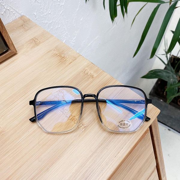sunglasses tr90 flat lens fashion trendy frame mirror square irregular glasses retro myopia anti blue light, White;black
sunglasses tr90 flat lens fashion trendy frame mirror square irregular glasses retro myopia anti blue light, White;black