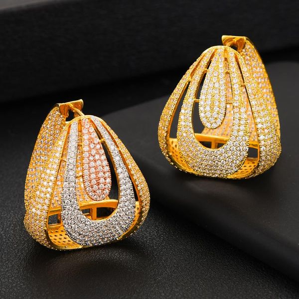 hoop & huggie kellybola flashing glowing charm earrings trendy circle dangle original design boucle d'oreille, Golden;silver
hoop & huggie kellybola flashing glowing charm earrings trendy circle dangle original design boucle d'oreille, Golden;silver