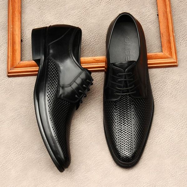 dress shoes men genuine cowhide leather oxford carving working for male wedding business office lace up party suit, Black
dress shoes men genuine cowhide leather oxford carving working for male wedding business office lace up party suit, Black