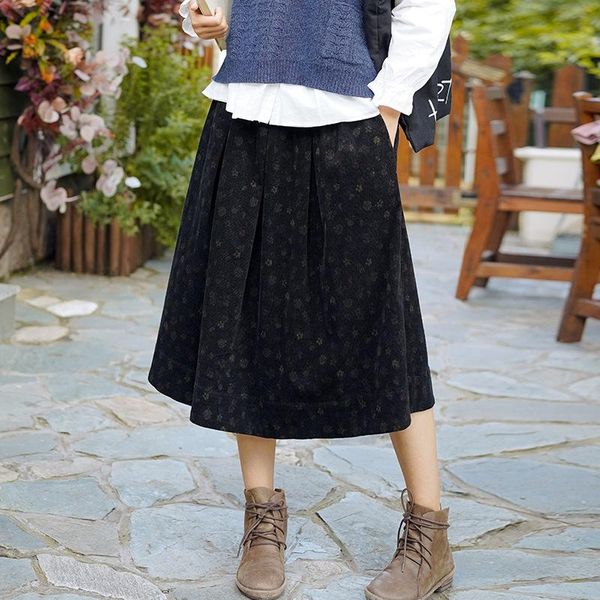 skirts johnature women corduroy black print floral elastic waist 2021 autumn vintage a-line high
skirts johnature women corduroy black print floral elastic waist 2021 autumn vintage a-line high