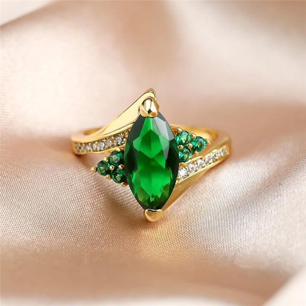 wedding rings marquise green crystal cz stone jewelry luxury vintage gold color thin for women charm leaf zircon engagement ring, Slivery;golden
wedding rings marquise green crystal cz stone jewelry luxury vintage gold color thin for women charm leaf zircon engagement ring, Slivery;golden