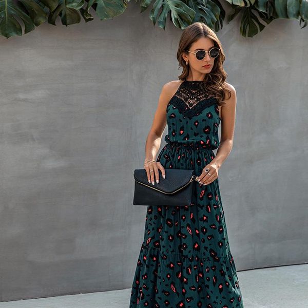 2021 new summer women dress floral printed boho maxi dress elegant ladies beach sundress hollow out lace dress vestidos q30, Black;gray
2021 new summer women dress floral printed boho maxi dress elegant ladies beach sundress hollow out lace dress vestidos q30, Black;gray