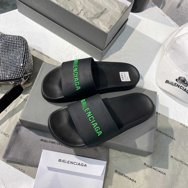 b family paris 2021 summer new letter one word beach wear couple slipper ysj, Black
b family paris 2021 summer new letter one word beach wear couple slipper ysj, Black
