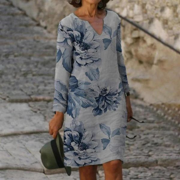 casual dresses christmas for women 2021 v-neck long sleeve midi autumn floral print loose fit party dress streetwear, Black;gray
casual dresses christmas for women 2021 v-neck long sleeve midi autumn floral print loose fit party dress streetwear, Black;gray