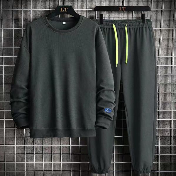 jogging clothing spring and autumn men's sports suit long-sleeved t-shirt winter casual trousers two-piece, Black;red
jogging clothing spring and autumn men's sports suit long-sleeved t-shirt winter casual trousers two-piece, Black;red