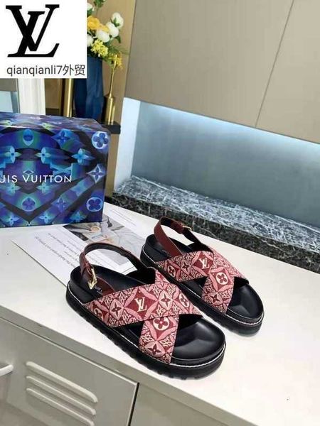 sneakers designer luxury sandals women slides and loafers men 35-46 sandals slippers 4p0b, Black
sneakers designer luxury sandals women slides and loafers men 35-46 sandals slippers 4p0b, Black