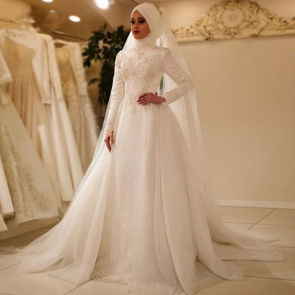 2021 new elegant long sleeve o neck muslim es with hijiab tulle back lace islamic wedding gowns vestido de noiva 0seg, White 
2021 new elegant long sleeve o neck muslim es with hijiab tulle back lace islamic wedding gowns vestido de noiva 0seg, White