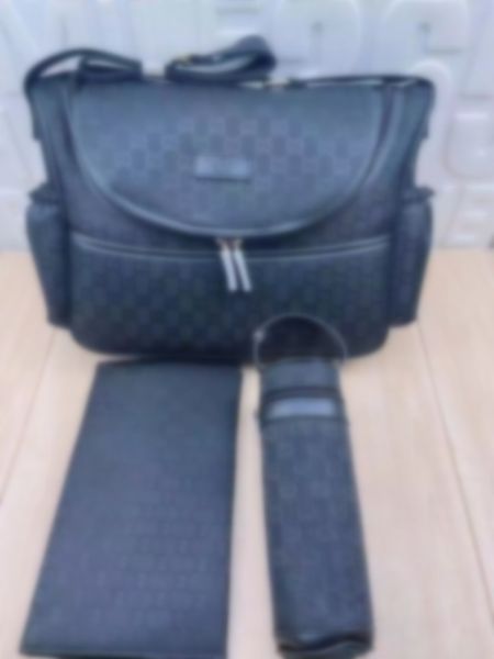 designer baby diaper bag comes with matching changing mat and insulation bottle case cute for mother shoulder suit bags
designer baby diaper bag comes with matching changing mat and insulation bottle case cute for mother shoulder suit bags