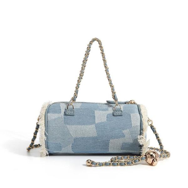 shoulder bags female bag stitching canvas pillow fashion chain fringe edge personalized mobile phone
shoulder bags female bag stitching canvas pillow fashion chain fringe edge personalized mobile phone