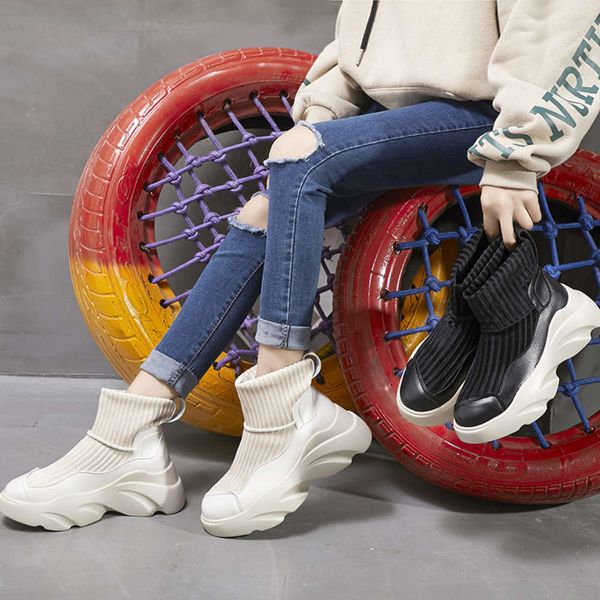 new versatile elastic muffin thick soled sock knitted splicing sports short boots for women in autumn and winter of 2019, White;red
new versatile elastic muffin thick soled sock knitted splicing sports short boots for women in autumn and winter of 2019, White;red