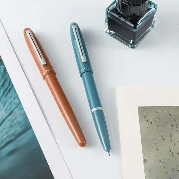 1pcs japan natami fountain pens first sight series candy color pen hooded f nib stationery office school supplies
1pcs japan natami fountain pens first sight series candy color pen hooded f nib stationery office school supplies