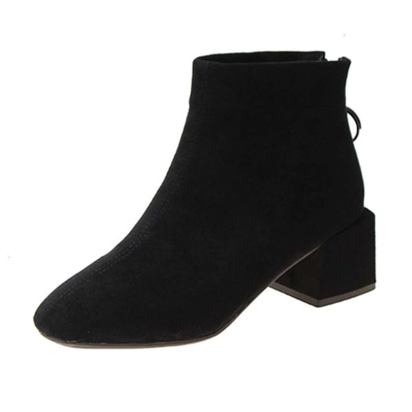 designer thin children 2020 new autumn and winter net red square head thick martin high heel shoes suede boots, White;red
designer thin children 2020 new autumn and winter net red square head thick martin high heel shoes suede boots, White;red