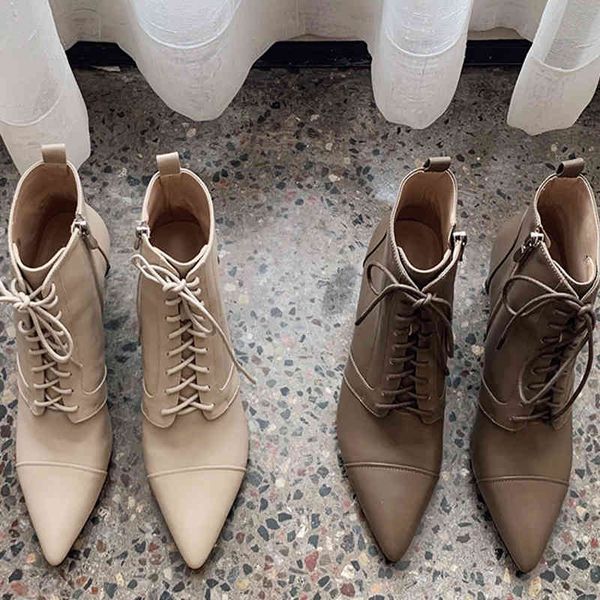 boots ins women ankle boots natural leather upper autumn and winter pointed toe thick heel fashion classic europe women shoes atws, Black
boots ins women ankle boots natural leather upper autumn and winter pointed toe thick heel fashion classic europe women shoes atws, Black