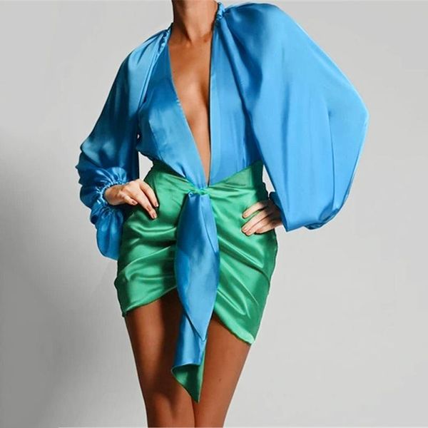 women's shorts deep v-neck satin 2 piece set women long sleeve short skirt sets matching party wear, White;black
women's shorts deep v-neck satin 2 piece set women long sleeve short skirt sets matching party wear, White;black
