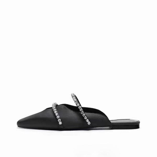 slippers 2021 summer fashion crystal rhinestone women square toe flats mules black satin sandals
slippers 2021 summer fashion crystal rhinestone women square toe flats mules black satin sandals