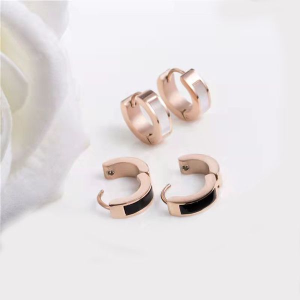 cuff vintage brand earrings fashion rose gold earrings versatile couples for men and women, Silver
cuff vintage brand earrings fashion rose gold earrings versatile couples for men and women, Silver